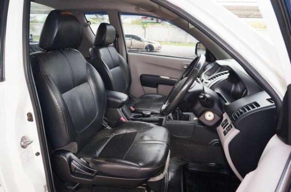 2012 MITSUBISHI TRITON 2.4 PLUS CNG 2012 MITSUBISHI TRITON 2.4 PLUS CNG