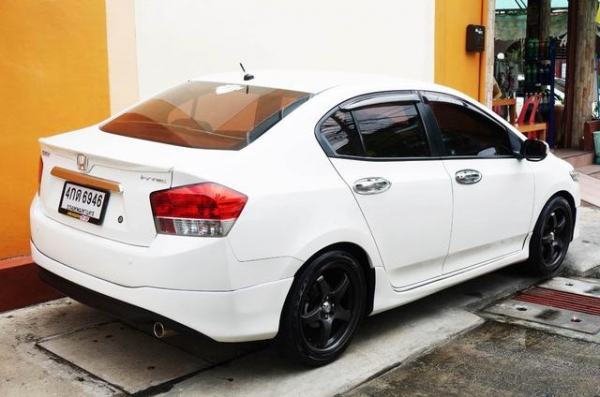 2010 HONDA CITY 1.5 SV i-VTEC
