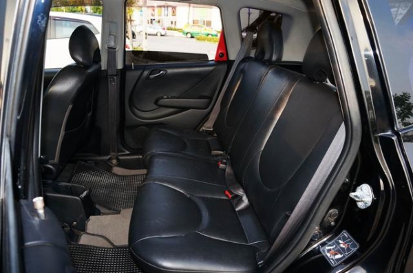 2005 HONDA JAZZ 1.5 2005 HONDA JAZZ 1.5