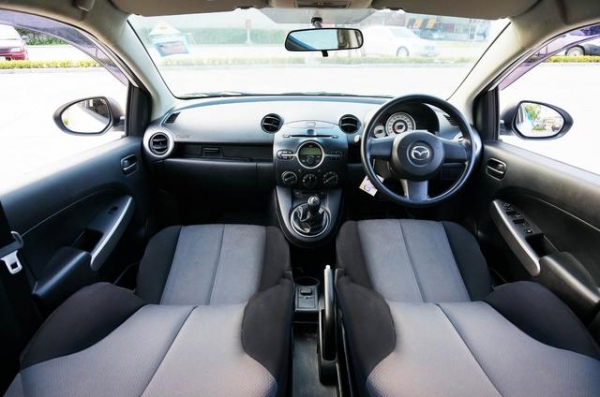 2011 MAZDA MAZDA 2 1.5 Groove Sports 2011 MAZDA MAZDA 2 1.5 Groove Sports