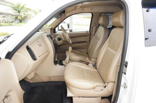 2012 TATA XENON CAB