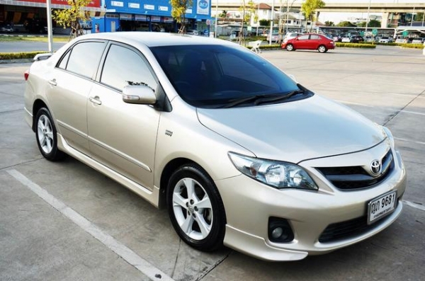 2011 TOYOTA  COROLLA ALTIS 2.0 V