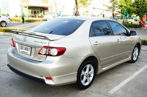 2011 TOYOTA  COROLLA ALTIS 2.0 V