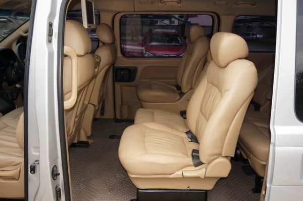 2009 HYUNDAI H-1 2.5