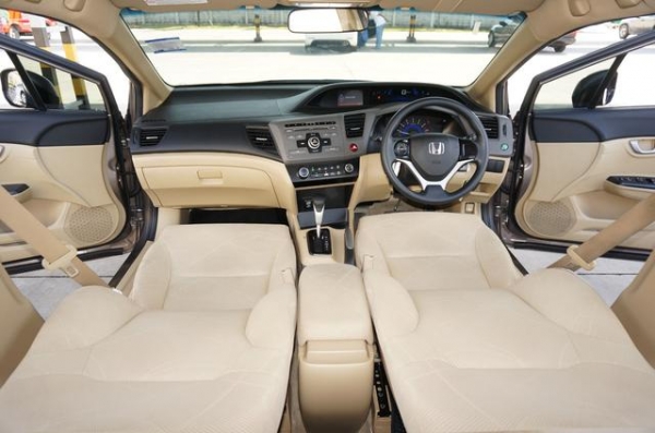 2013 HONDA CIVIC FB 1.8 S