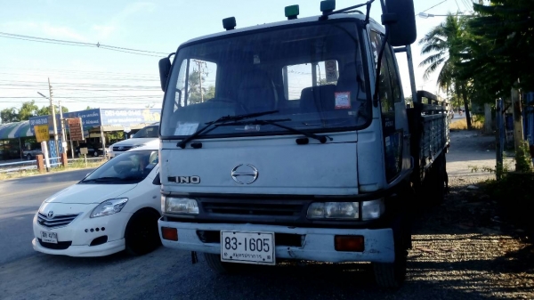 ขายรถ6ล้อFC4Jเครือง145แรงรถสวยหังบางเดิมปี42ยาว5.5เมตร