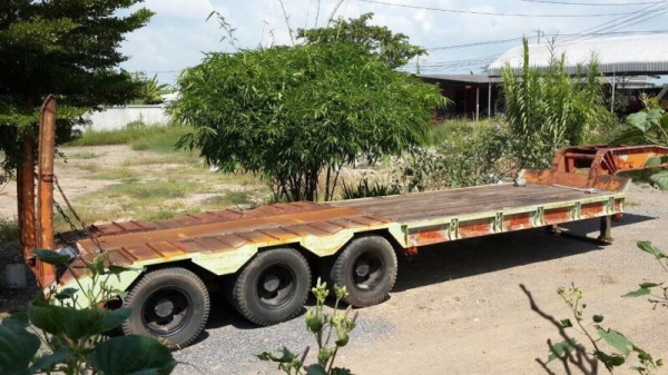 ขายหางโลเบตอู่ ส.สุชัย 3 เพลา มีสะพาน ราคา 580000