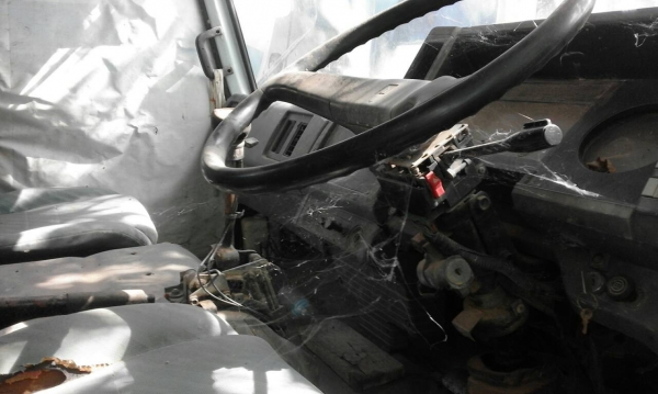 ขายรถบรรทุกน้ำ 2 เพลา ISUZU rocky 210 ตัวแท้เบรคทิพฟี่