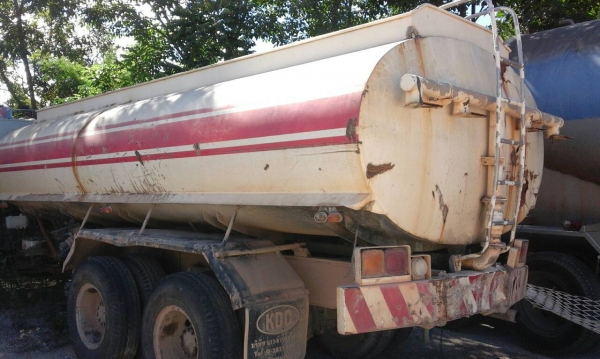 ขายรถบรรทุกน้ำ 2 เพลา ISUZU rocky 210 ตัวแท้เบรคทิพฟี่