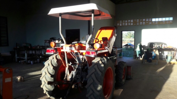 ขายรถไถ kuboya L3408 อุปกรณ์ดันหน้าผาน5ฮุย(hui)