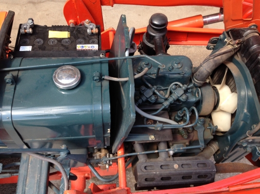 ขายรถไถคูโบต้า B6000E พร้อมโรตารี่และชุดตักหน้า เก่านอก ขายรถไถคูโบต้า B6000E พร้อมโรตารี่และชุดตักหน้า เก่านอก