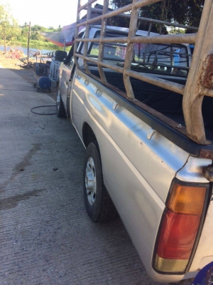 ขานนิสสัน บิ๊กเอ็ม ฝาแดง ปี 38 พร้อมคอก ขานนิสสัน บิ๊กเอ็ม ฝาแดง ปี 38 พร้อมคอก