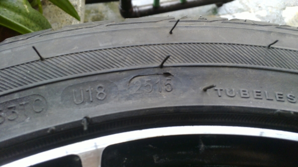 ขายแม็ก16 พร้อมยางATREZZO SAILUN 205/45/16 ปี 15