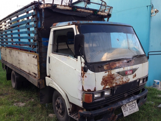 ขายๆ 195,000บ หกล้อ ฮีโน่ KM 777 WO4D117ช่วงยาว4.30ม เครืองดีแคชชีสวยไม่ผุ ขับกลับบ้านได้เลย สเปรกต่อดั้ม เล่มทะเบียนพร้อมโอน