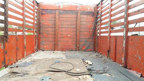 ขายๆ 195,000บ หกล้อ ฮีโน่ KM 777 WO4D117ช่วงยาว4.30ม เครืองดีแคชชีสวยไม่ผุ ขับกลับบ้านได้เลย สเปรกต่อดั้ม เล่มทะเบียนพร้อมโอน