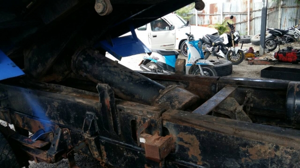 ขาย6ล้อดั้ม รถประกอบ เครื่อง125 เกียร์สั้น ช่วงล่างF