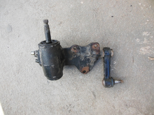 ขายกระปุกพวงมาลัย มิตซู สตราด้า ปี03 แท้ติดรถ