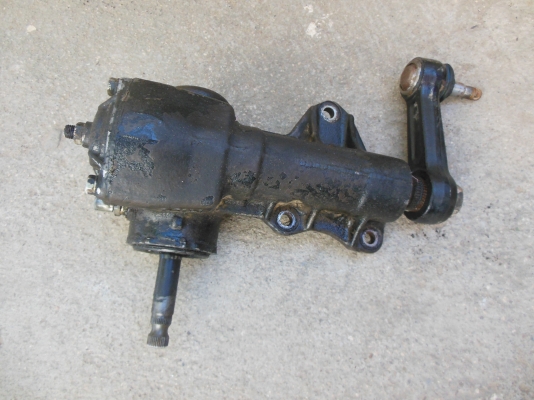 ขายกระปุกพวงมาลัย มิตซู สตราด้า ปี03 แท้ติดรถ