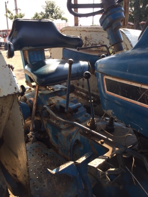 FORD 6610 ตามสภาพมีเล่มทะเบียน พร้อมผานหลัง