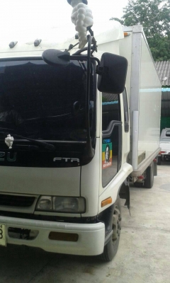 ขาย 6 ล้อ ตู้แห้ง อีซูซุ เดก้าประกอบ ยาว 6.5 ม. 195 แรง สภาพเดิมๆ เครื่องดี คัสซีสวย จัดแนนท์ได้ครับ สนใจติดต่อได้ที่ 081-9420141 ,  081-5715326