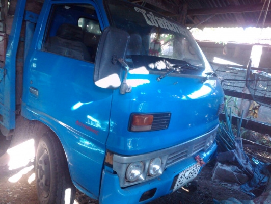 ขาย 170000 บาท6ล้อ TL เครื่อง 110 แรง  เอกสารพร้อมโอน