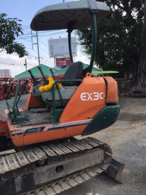 HITACHI EX 30  รถขุดเก่าไทย ขายตามสภาพ