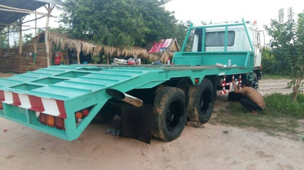 ขายเทรลเลอร์2เพลา เครื่อง195แรง โลฮาย10สปีด หางใหญ่ขึ้นPC200ได้สบาย สภาพพร้อมใช้งาน เอกสารพร้อมโอน สนใจโทร 090-8588220คุณนะ 093-3258446คุณบิว หรือเข้าดูสินค้าอื่นๆได้ที่ www.truck.in.th/498 หรือเพจFacebook ณรงค์ ซื้อขายรถมือสอง (เว็บไซต์ส่วนตัว) หรือFaceb ขายเทรลเลอร์2เพลา เครื่อง195แรง โลฮาย10สปีด หางใหญ่ขึ้นPC200ได้สบาย สภาพพร้อมใช้งาน เอกสารพร้อมโอน สนใจโทร 090-8588220คุณนะ 093-3258446คุณบิว หรือเข้าดูสินค้าอื่นๆได้ที่ www.truck.in.th/498 หรือเพจFacebook ณรงค์ ซื้อขายรถมือสอง (เว็บไซต์ส่วนตัว) หรือFaceb