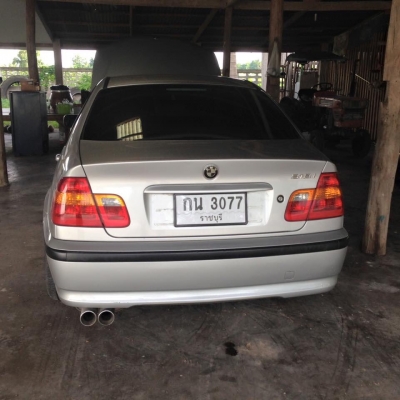 ต้องการขายด่วนรถยนต์ BMW 318 i ปี 2005 สวย ๆเดิม ๆเจ้าของขายเองกรุณาติดต่อ คุณ  ธนวัฒ (พี)  0836226440