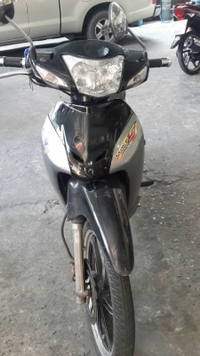 ขายเวฟ 100 S U-BOX ปี 49 สตาร์ทเท้า เครื่องดีไม่หลวม สภาพภายนอกใช้ได้ เล่มพร้อมชุดโอน