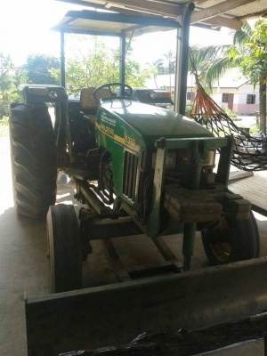 ขายรถไถ JOHN DEERE 5310 อุปกรณ์ ดันหน้าผานหลัง สภาพสวยพร้อมใช้งาน สนใจโทร 090-8588220คุณนะ 093-3258446คุณบิว หรือเข้าดูสินค้าอื่นๆได้ที่ www.truck.in.th/498 หรือเพจFacebook ณรงค์ ซื้อขายรถมือสอง (เว็บไซต์ส่วนตัว) หรือFacebook ตลาดรถมือสอง คุณนะ