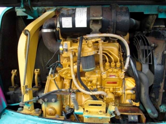 KOMATSU 20 รุ่น 7 ขนาด PC-20 (แทรคยางสวย90\%) รถเก่านอกมีเอกสาร สนใจติดต่อ 085-5632278 ( ราคาต่อรองได้ )