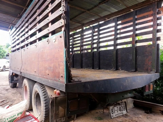 ขาย10ล้อ 2เพลา เครื่อง165แรง สโลเกียร์กลาง สภาพพร้อมใช้งาน เอกสารพร้อมโอน สนใจโทร 090-8588220คุณนะ 093-3258446คุณบิว หรือเข้าดูสินค้าอื่นๆได้ที่ www.truck.in.th/498 หรือเพจFacebook ณรงค์ ซื้อขายรถมือสอง (เว็บไซต์ส่วนตัว) หรือFacebook ตลาดรถมือสอง คุณนะ