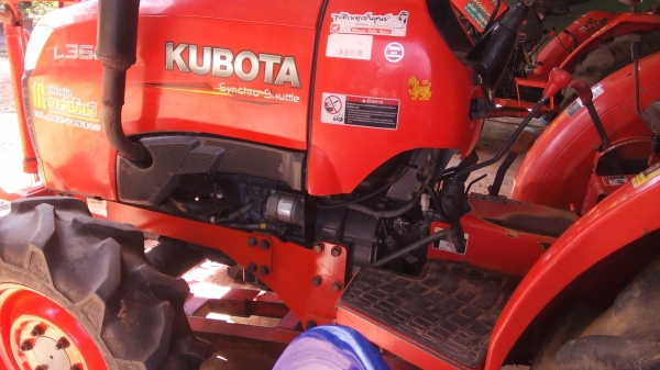 ขายรถไถคูโบต้า L3608 มีใบมีดดันดินผาลและโรตารี่พร้อมใช้งานครับ