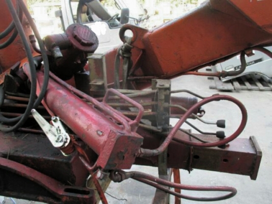 ขายเครนพับเฮี๊ยบ สามตัน 68,000฿