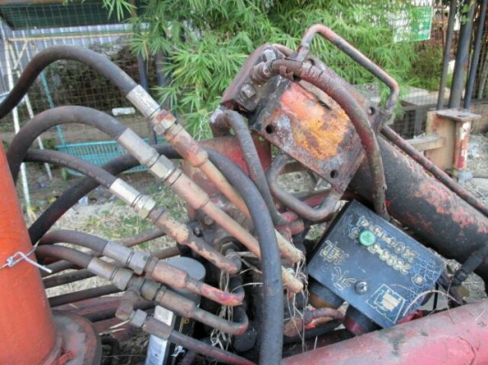 ขายเครนพับเฮี๊ยบ สามตัน 68,000฿