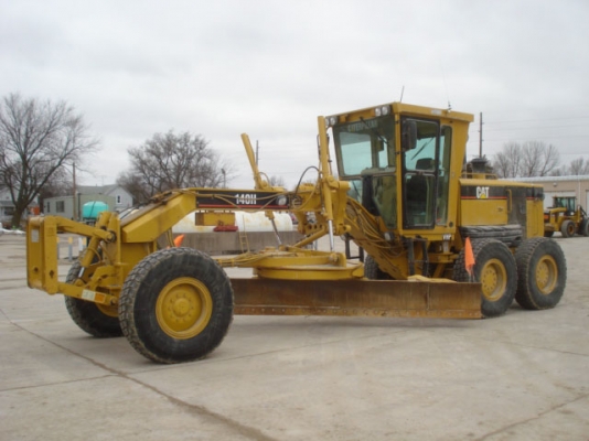 ขายรถเกรด 140H พร้อม Scarifier มือสองนำเข้าจากอเมริกา