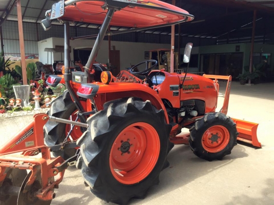 ขายรถไถ Kubota L3608(4WD) พร้อมใบมีดและผานพรวนช้าง รถไร่ พร้อมใช้งาน