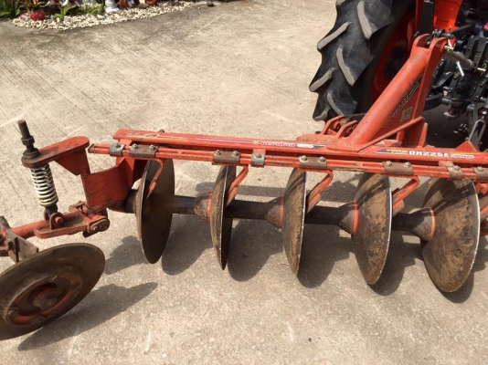 ขายรถไถ Kubota L3608(4WD) พร้อมใบมีดและผานพรวนช้าง รถไร่ พร้อมใช้งาน