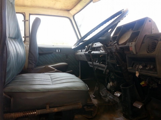 ขายเทรลเลอร์ 165แรง สโลเกียร์กลาง หางใหญ่ขึ้นPC200ได้ สภาพพร้อมใช้งาน เอกสารพร้อมโอน ราคา460,000 สนใจโทร 090-8588220คุณนะ 093-3258446คุณบิว หรือเข้าดูสินค้าอื่นๆได้ที่ www.truck.in.th/498 หรือเพจFacebook ณรงค์ ซื้อขายรถมือสอง (เว็บไซต์ส่วนตัว) หรือFaceboo