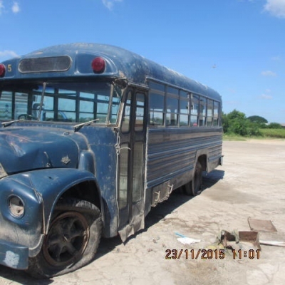 รถโรงเรียนไม่มีเล่มทะเบียน เครื่องเบนซิน 6 สูบ ราคา 220,000 บาท ต่อรองได่ครับ รถโรงเรียนไม่มีเล่มทะเบียน เครื่องเบนซิน 6 สูบ ราคา 220,000 บาท ต่อรองได่ครับ