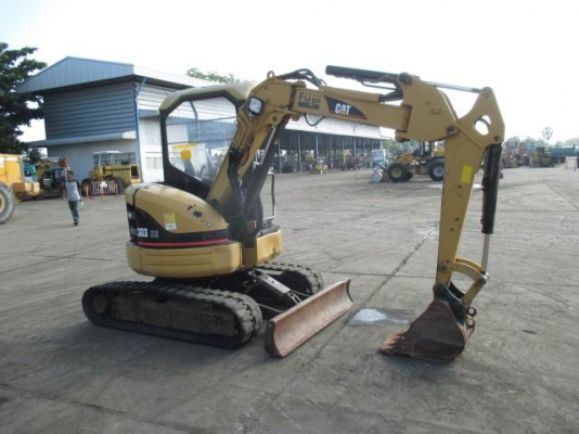 ขายรถขุดเก่านอกแท้ CATERPILLAR รุ่น : 303SR  มีเอกสารอินวอย