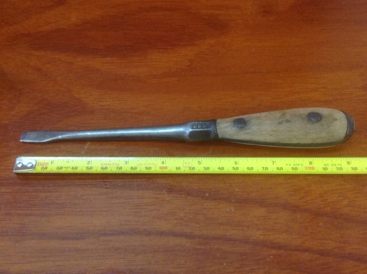 ขายไขควงโบราณด้ามไม้ Antique U.S.A.ขนาด 9" ปาก 3 หุน