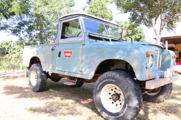 Landrover S3 กระบะช่วงยาวสภาพเดิมๆ