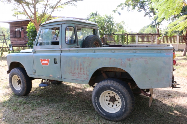 Landrover S3 กระบะช่วงยาวสภาพเดิมๆ Landrover S3 กระบะช่วงยาวสภาพเดิมๆ