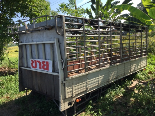 ขายกระบะฮีโน้ 5.5 เมตร