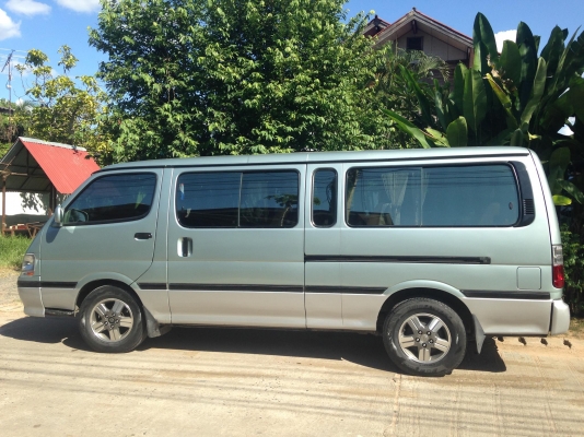 ขายถูกรถตู้โตโยต้าหัวจรวจปี97เครื่องดีเซล2800