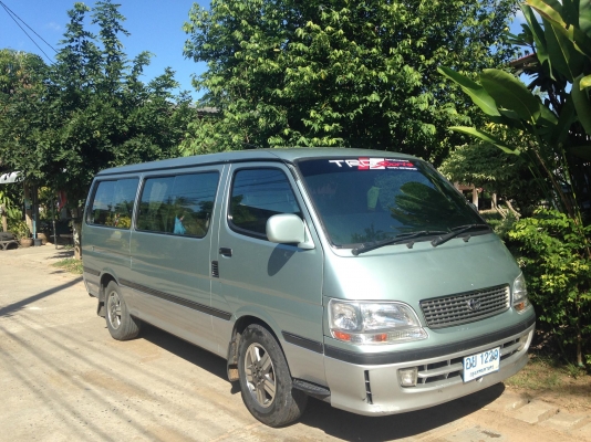 ขายถูกรถตู้โตโยต้าหัวจรวจปี97เครื่องดีเซล2800