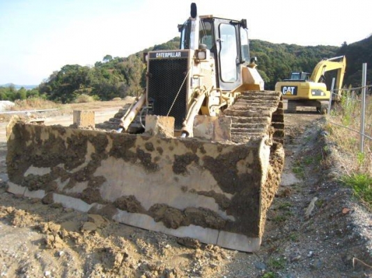 ข้อมูลจากต่างประเทศนะคะ Cat D5H ‪#&lrm;4KD05721‬ ดันดิน ตีนเป็ด สป๊อคเก็ตลอย  สนใจนำเข้าติดต่อ ใหม่ 061-4194022