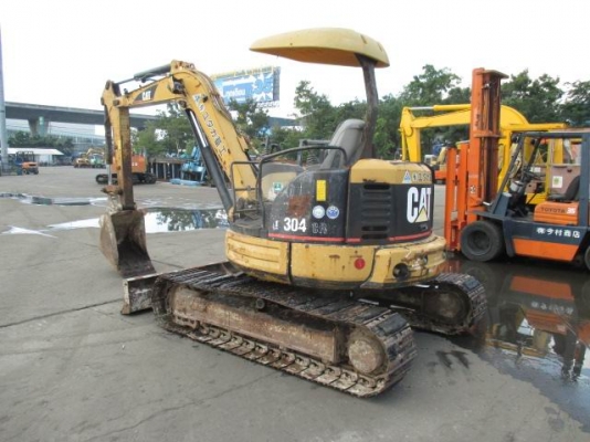 ขายรถขุดเก่านอก แท้ๆCATERPILLAR รุ่น : 304CR ซีเรียล. : *CAT00304LBTN01144*