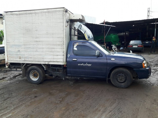 ขายรถกระบะ ตอนเดียว ฟอนเทีย ตู้ห้องเย็น  ปี2004